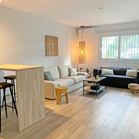 Vakantiehuis With Large Terrace In A Quiet Park - Nearby *
