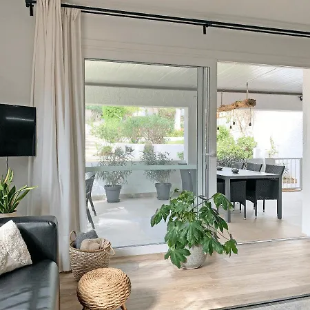 With Large Terrace In A Quiet Park - Nearby * Sitio de Calahonda